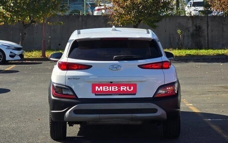 Hyundai Kona I, 2022 год, 1 410 000 рублей, 4 фотография