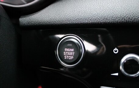 KIA Sportage IV рестайлинг, 2018 год, 2 769 000 рублей, 32 фотография