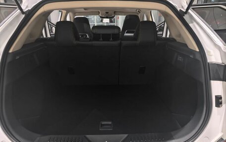 FAW Bestune T77, 2022 год, 2 150 000 рублей, 11 фотография