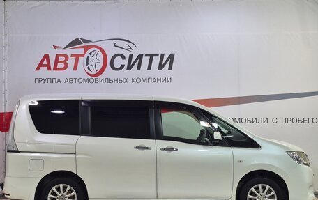 Nissan Serena IV, 2011 год, 1 299 000 рублей, 8 фотография