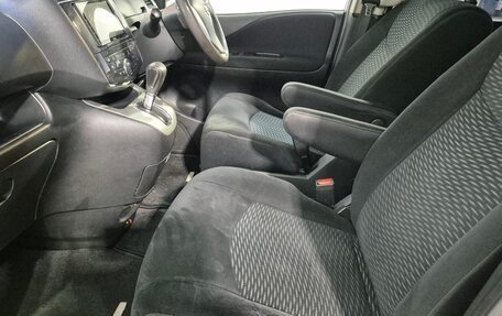 Nissan Serena IV, 2011 год, 1 299 000 рублей, 13 фотография