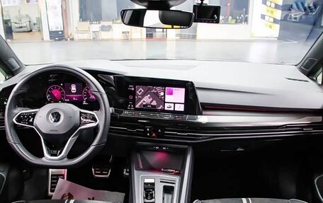 Volkswagen Golf VIII, 2022 год, 1 650 333 рублей, 7 фотография