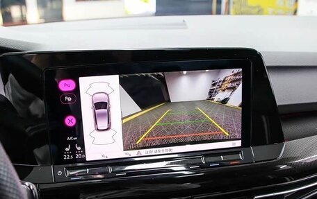 Volkswagen Golf VIII, 2022 год, 1 650 333 рублей, 14 фотография