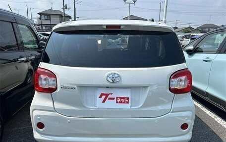 Toyota Passo III, 2021 год, 859 000 рублей, 8 фотография