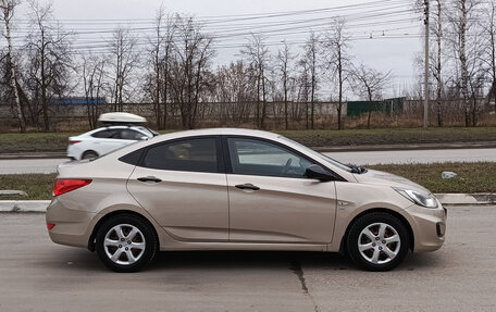 Hyundai Solaris II рестайлинг, 2013 год, 870 000 рублей, 8 фотография