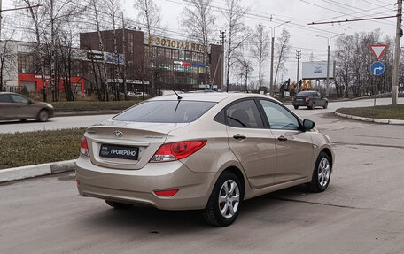 Hyundai Solaris II рестайлинг, 2013 год, 870 000 рублей, 9 фотография