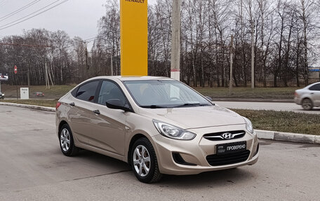 Hyundai Solaris II рестайлинг, 2013 год, 870 000 рублей, 6 фотография
