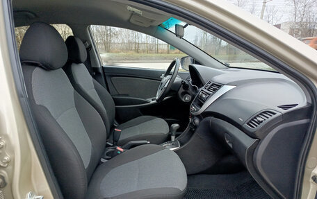 Hyundai Solaris II рестайлинг, 2013 год, 870 000 рублей, 15 фотография