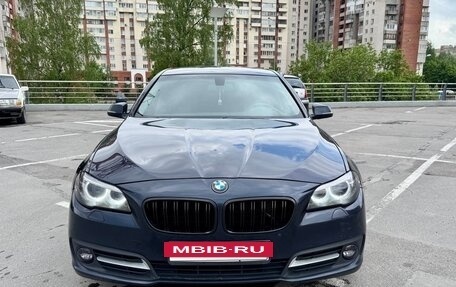 BMW 5 серия, 2015 год, 1 935 000 рублей, 2 фотография