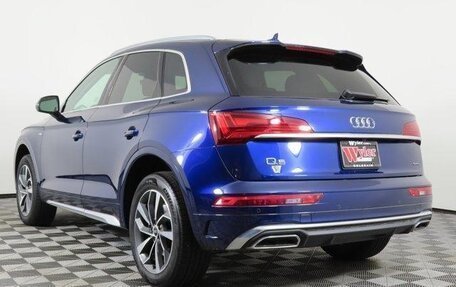 Audi Q5, 2022 год, 3 фотография