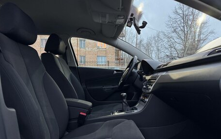 Volkswagen Passat B6, 2010 год, 750 000 рублей, 15 фотография