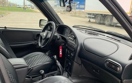 Chevrolet Niva I рестайлинг, 2018 год, 850 000 рублей, 6 фотография