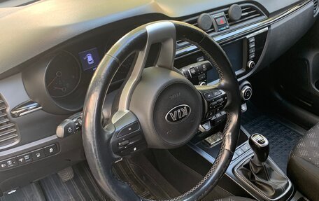 KIA Rio IV, 2018 год, 1 320 000 рублей, 5 фотография