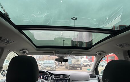 Volkswagen Golf VII, 2019 год, 2 300 000 рублей, 17 фотография