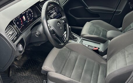 Volkswagen Golf VII, 2019 год, 2 300 000 рублей, 7 фотография