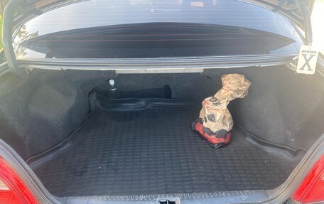 Toyota Avensis III рестайлинг, 1999 год, 250 000 рублей, 6 фотография