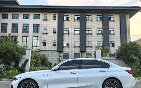 BMW 3 серия, 2022 год, 2 600 333 рублей, 4 фотография