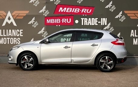 Renault Megane III, 2011 год, 689 000 рублей, 4 фотография
