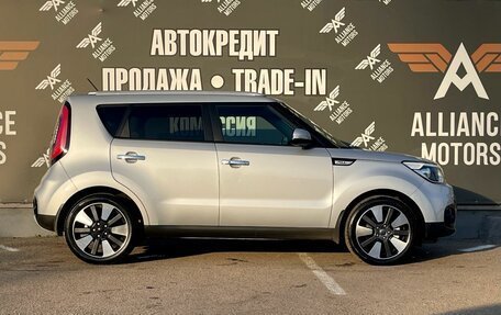 KIA Soul II рестайлинг, 2017 год, 1 645 000 рублей, 9 фотография