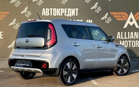 KIA Soul II рестайлинг, 2017 год, 1 645 000 рублей, 8 фотография