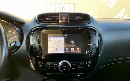 KIA Soul II рестайлинг, 2017 год, 1 645 000 рублей, 21 фотография