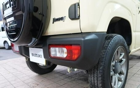 Suzuki Jimny, 2021 год, 1 067 000 рублей, 23 фотография