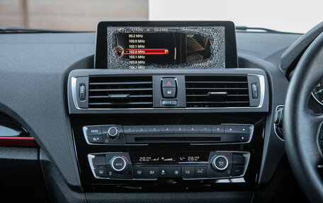 BMW 1 серия, 2015 год, 1 235 000 рублей, 18 фотография