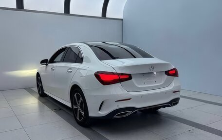 Mercedes-Benz A-Класс, 2022 год, 2 210 000 рублей, 4 фотография