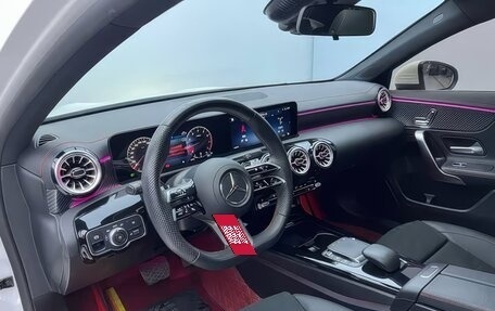 Mercedes-Benz A-Класс, 2022 год, 2 210 000 рублей, 7 фотография