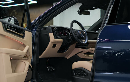 Porsche Cayenne III, 2025 год, 25 286 700 рублей, 14 фотография