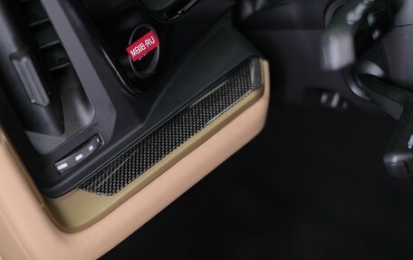 Porsche Cayenne III, 2025 год, 25 286 700 рублей, 21 фотография