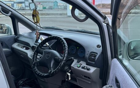 Nissan Serena II, 2001 год, 445 000 рублей, 5 фотография