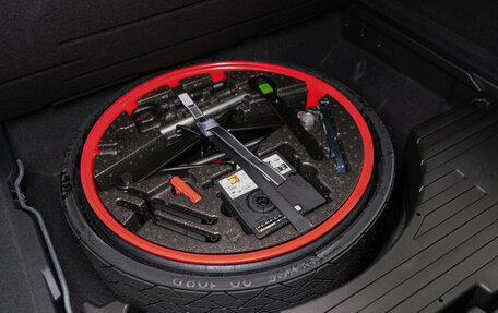 Porsche Cayenne III, 2025 год, 25 286 700 рублей, 38 фотография