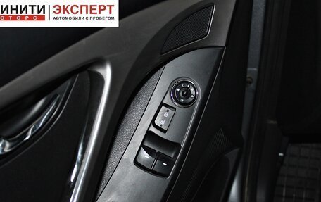 Hyundai Elantra V, 2013 год, 999 900 рублей, 8 фотография