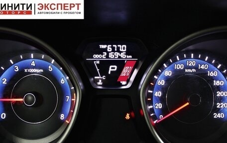 Hyundai Elantra V, 2013 год, 999 900 рублей, 16 фотография