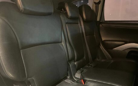 Mitsubishi Outlander III рестайлинг 3, 2011 год, 1 155 000 рублей, 16 фотография