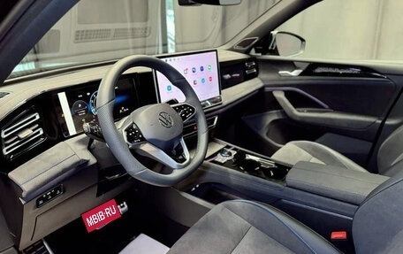 Volkswagen Tiguan, 2025 год, 4 952 000 рублей, 3 фотография