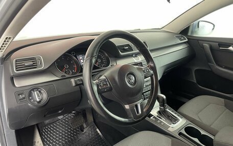 Volkswagen Passat B7, 2011 год, 1 078 000 рублей, 8 фотография