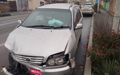 Toyota Ipsum II, 1996 год, 200 000 рублей, 4 фотография