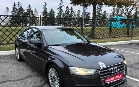 Audi A4, 2014 год, 1 390 000 рублей, 9 фотография