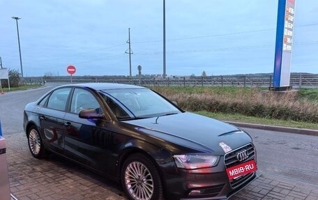 Audi A4, 2014 год, 1 390 000 рублей, 13 фотография