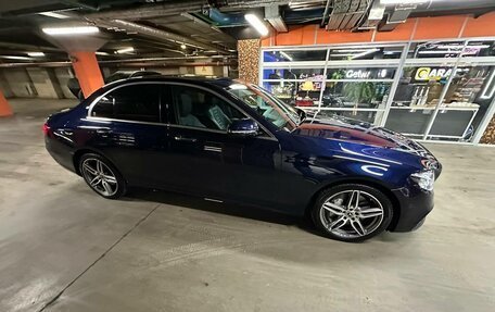 Mercedes-Benz E-Класс, 2020 год, 4 500 000 рублей, 2 фотография