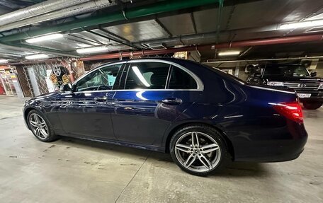 Mercedes-Benz E-Класс, 2020 год, 4 500 000 рублей, 8 фотография