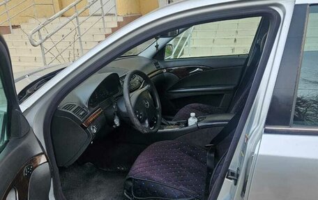 Mercedes-Benz E-Класс, 2004 год, 500 000 рублей, 2 фотография