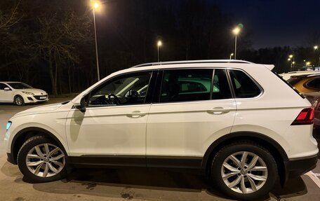 Volkswagen Tiguan II, 2019 год, 2 600 000 рублей, 4 фотография