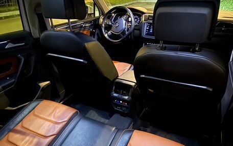 Volkswagen Tiguan II, 2019 год, 2 600 000 рублей, 7 фотография