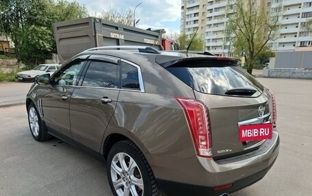 Cadillac SRX II рестайлинг, 2014 год, 1 990 000 рублей, 3 фотография