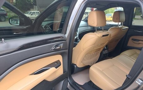 Cadillac SRX II рестайлинг, 2014 год, 1 990 000 рублей, 10 фотография