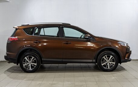 Toyota RAV4, 2016 год, 2 555 000 рублей, 4 фотография