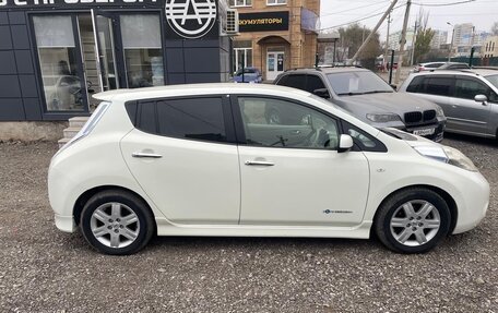 Nissan Leaf I, 2011 год, 495 000 рублей, 2 фотография